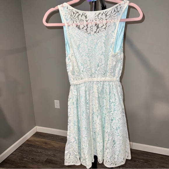 029 divided from H&M lace dress size 2 - Picture 3 of 3